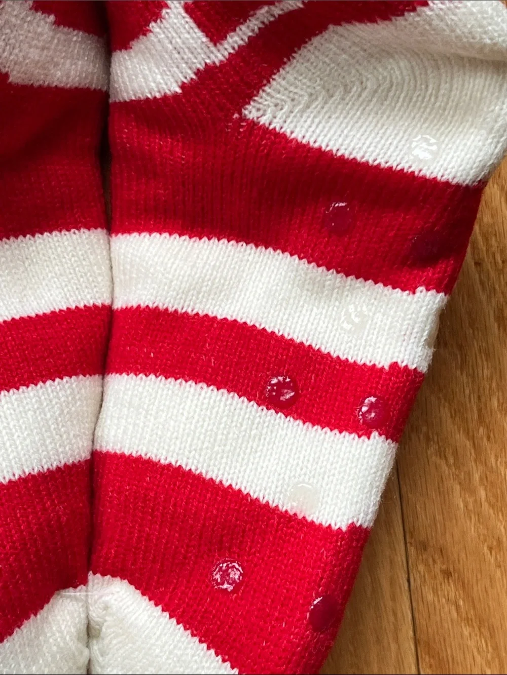 Cozy Red & White Fuzzy Cuff Slipper Socks size adult 9 to 11